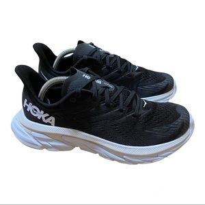 Hoka One One Clifton Edge Black / White - size 9.5